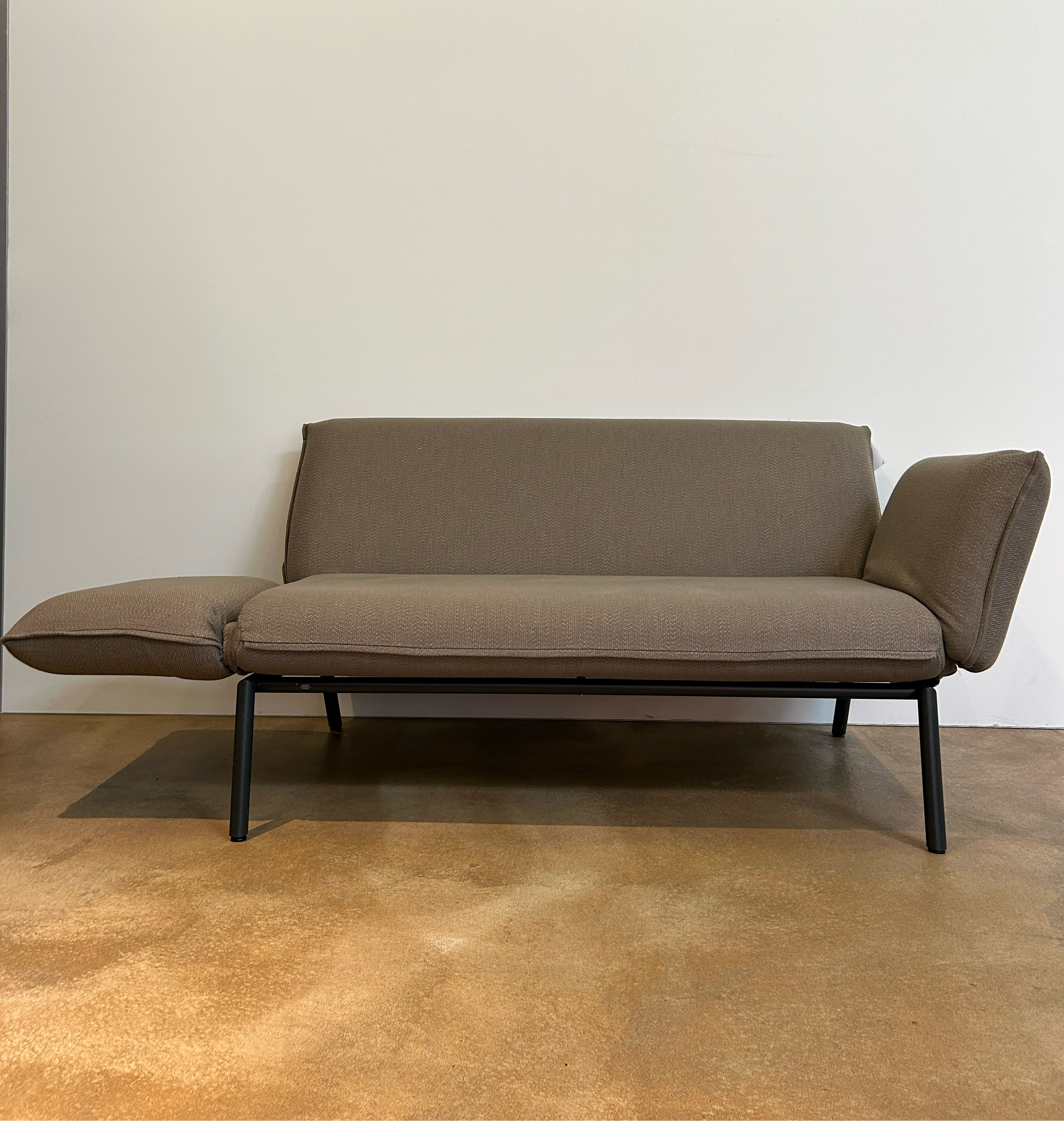 Fischer Möbel / Luna Lounge Dining / Outdoor Dining Sofa