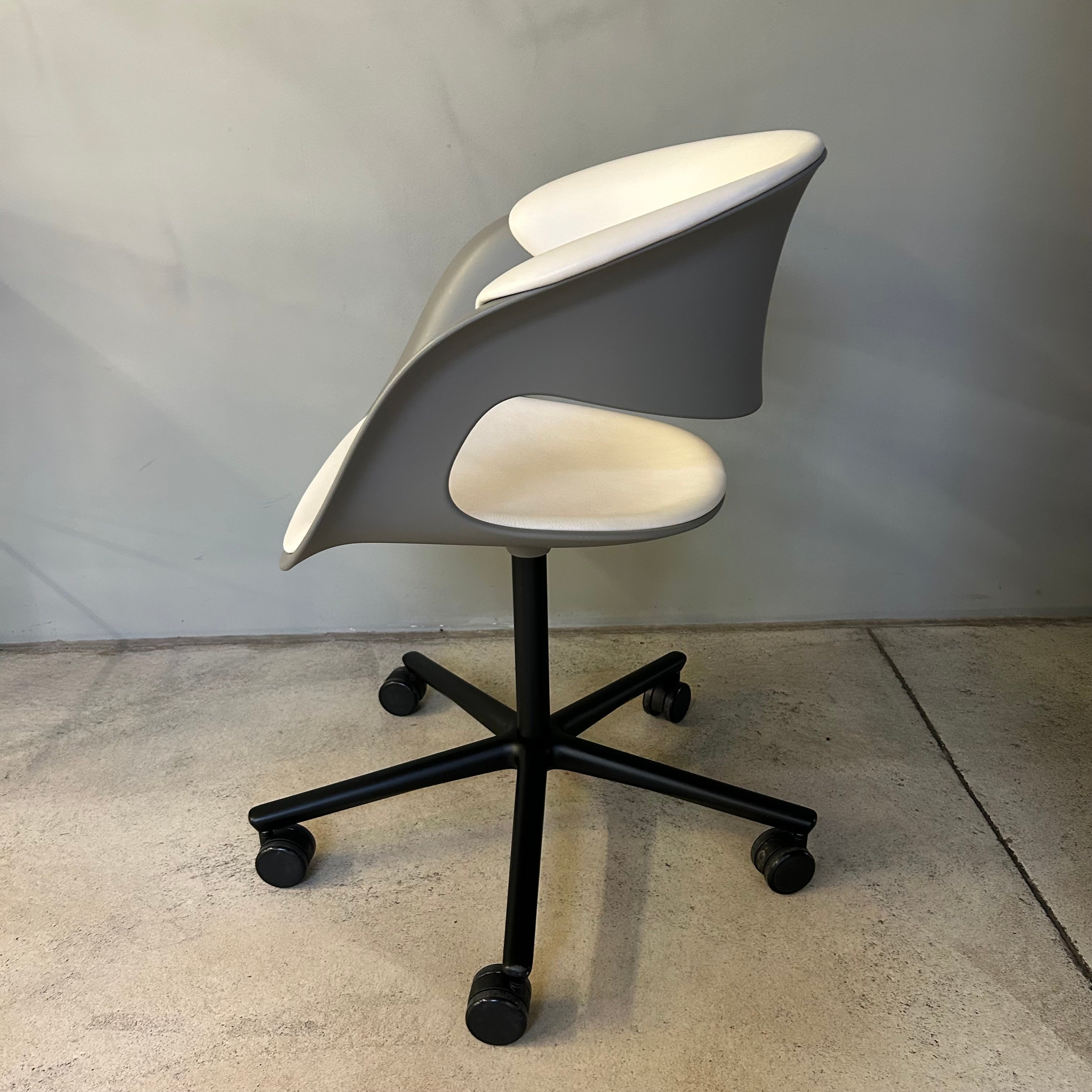 Walter Knoll / LOX 1358 / Schalensessel