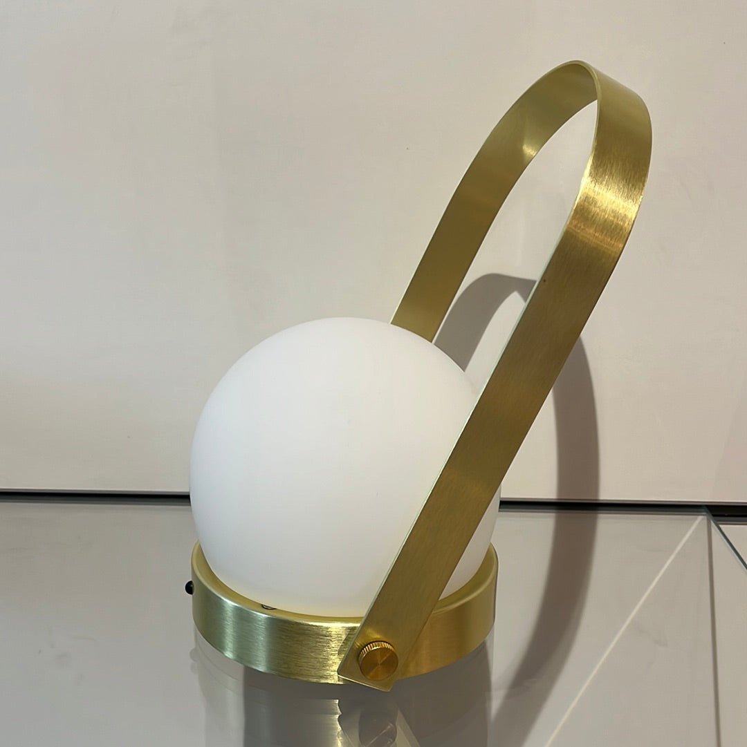 Audo Copenhagen / CARRIE Table Lamp / LED Leuchte - architare shop