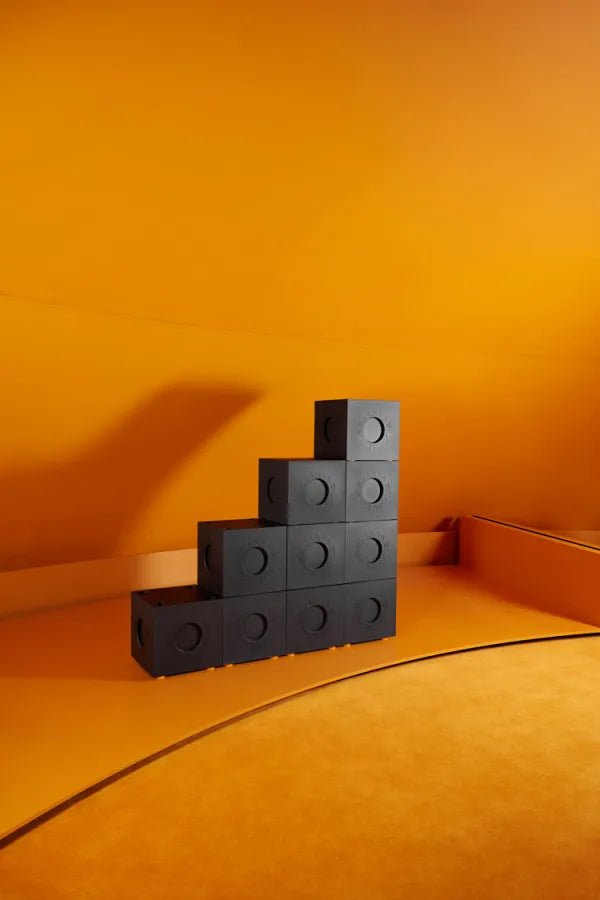 Cassina / Virgil Abloh Modular Imagination 230 / Hocker, Sitzbank, Tisch - architare shop