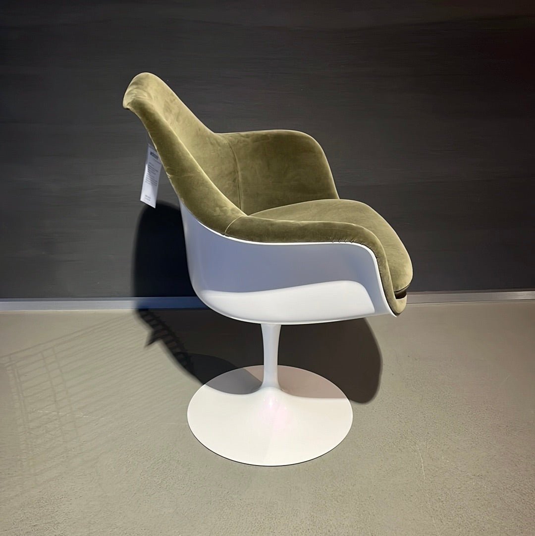 Knoll International / SAARINEN Tulpenstuhl / Armlehnstuhl - architare shop