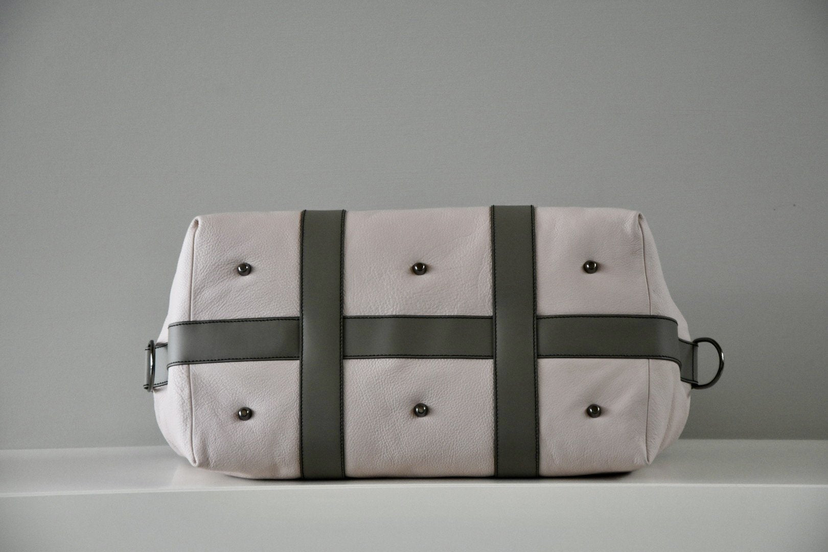 Emil Benz / Weekender series 3 Rosé - Khaki / travel bag