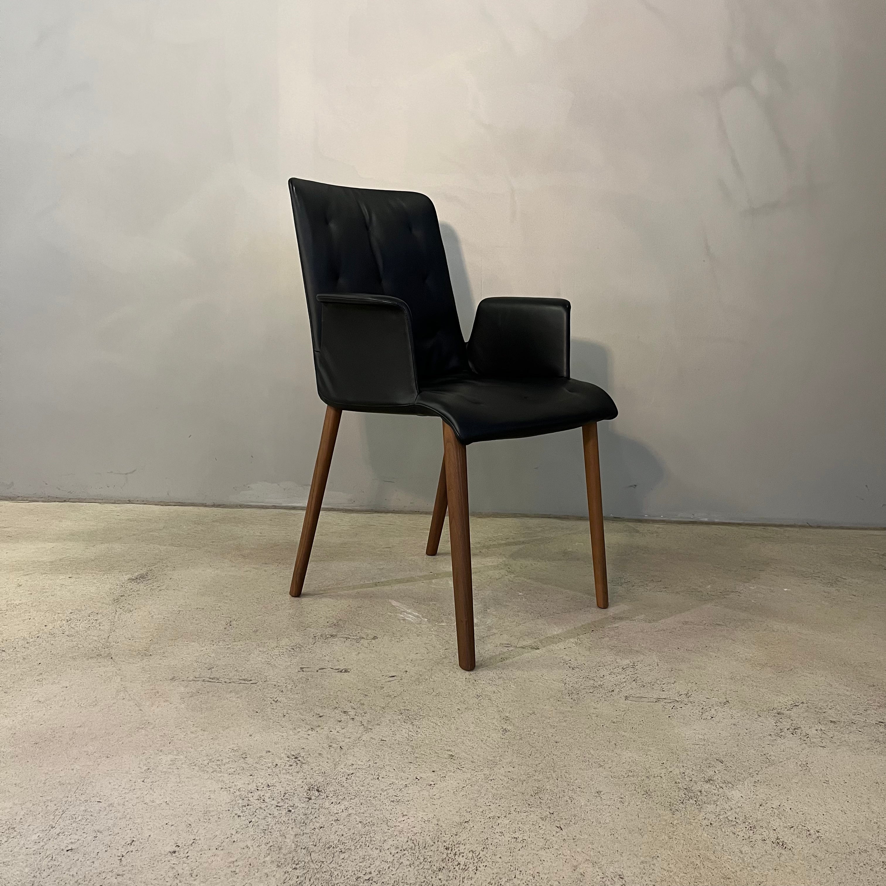 Walter Knoll / Liz Wood 1323 / Chair
